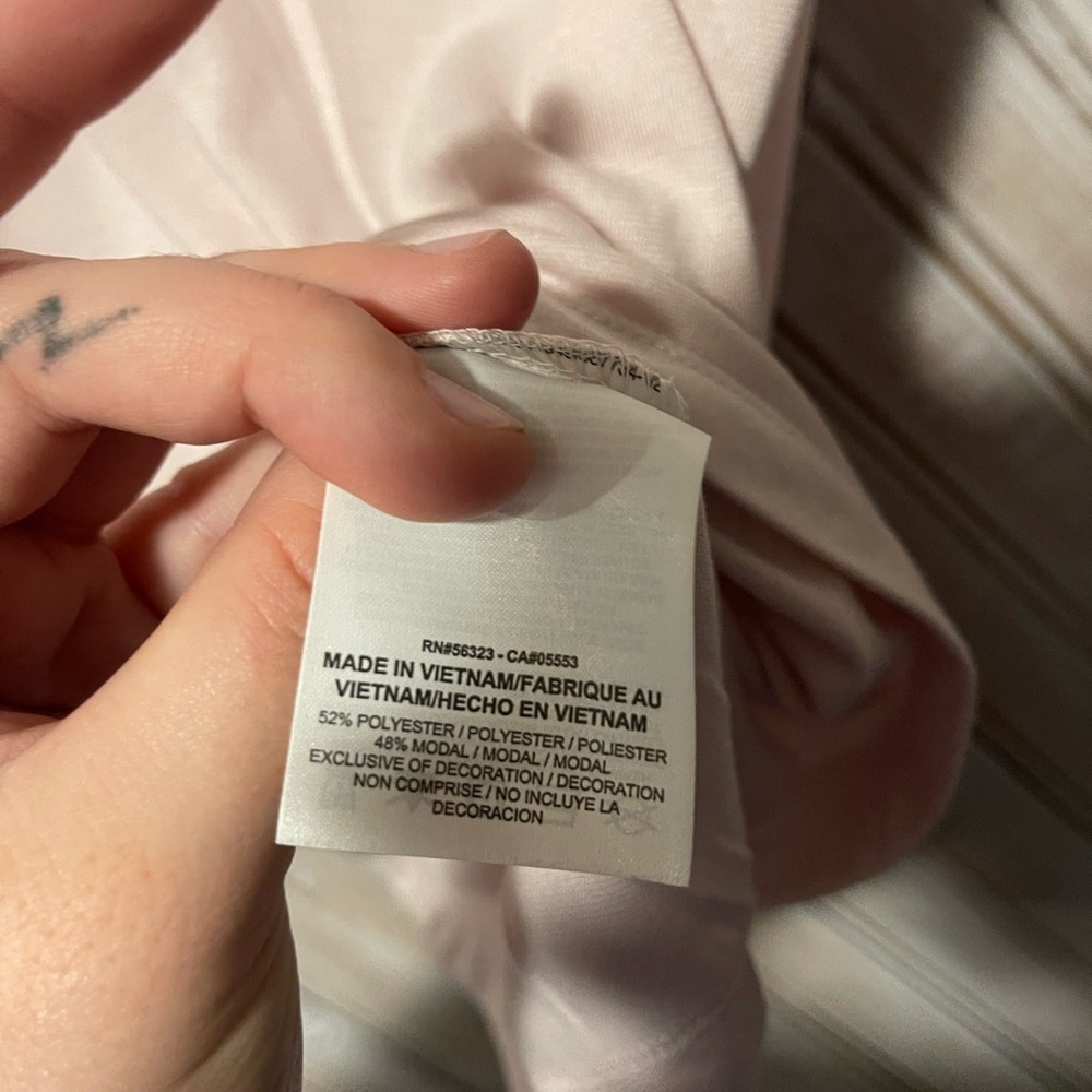 Nike workout tank top baby pink & white logo super soft athletic wear Small - Picture 5 of 6